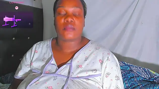 kasandra smith  online show from February 2025 01:52:02 AM