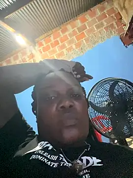 kasandra smith  online show from October 2025 10:45:01 PM