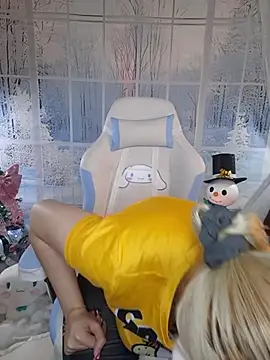 NaomiShimizu online show from December 2025 09:09:02 PM