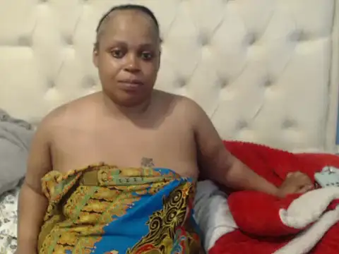 THESHORTQUEEN online show from November 2025 07:51:02 PM