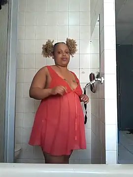 THESHORTQUEEN online show from November 2025 02:09:02 PM