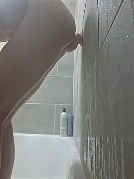 Snapshot of chillmfrs chatting on December 2025 08:09:02 AM chillmfrs online show from December 2025 08:09:02 AM