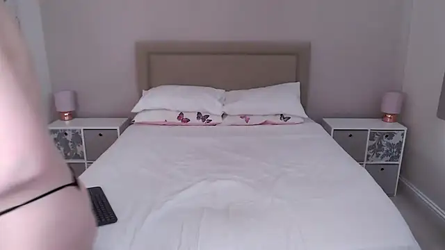 British Goddess Anna online show from March 2026 09:10:02 AM