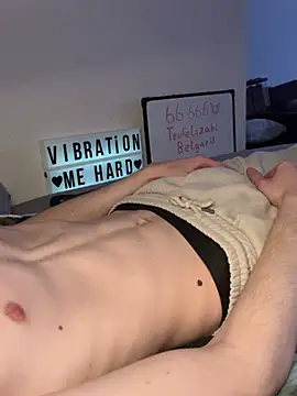 secret dream415 online show from April 2026 07:18:01 PM