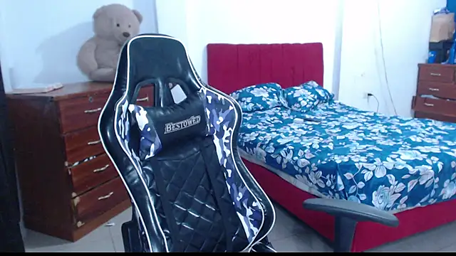 KathyHardcore69 online show from October 2025 03:40:02 AM