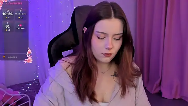 CoralineKeyns online show from March 2025 05:35:01 AM