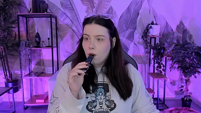 CoralineKeyns online show from October 2025 05:18:01 AM