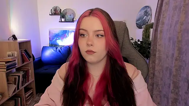 CoralineKeyns online show from April 2026 05:31:02 AM