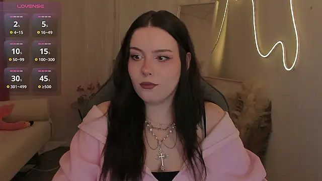 CoralineKeyns online show from March 2026 05:21:02 AM