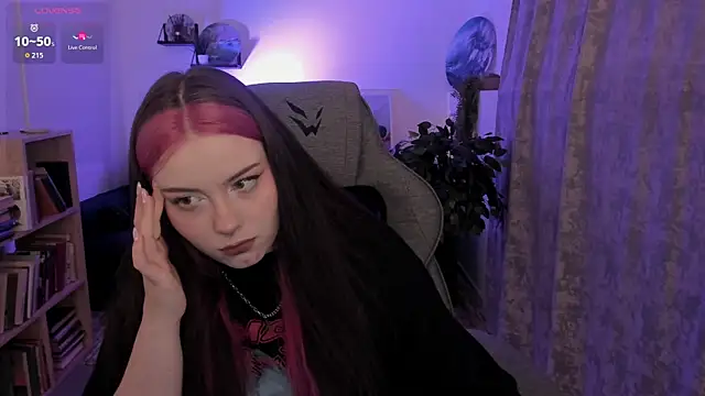 CoralineKeyns online show from July 2026 06:47:02 AM
