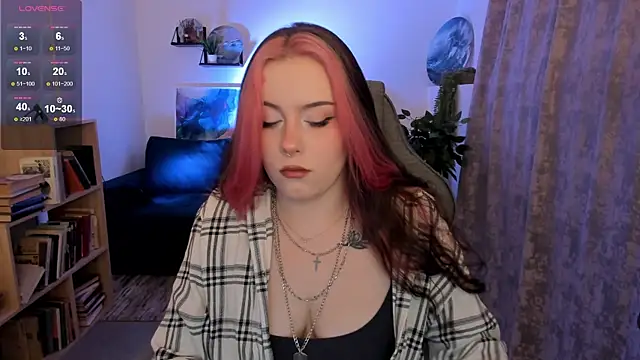 CoralineKeyns online show from May 2026 05:26:01 AM