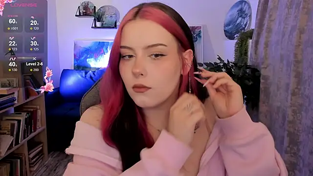 CoralineKeyns online show from April 2026 05:14:01 AM