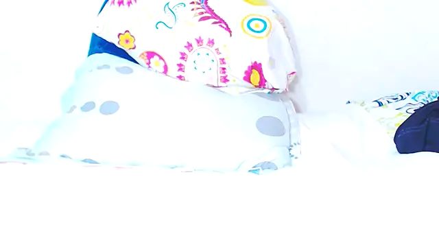 KarlaNughty online show from October 2025 02:47:01 AM