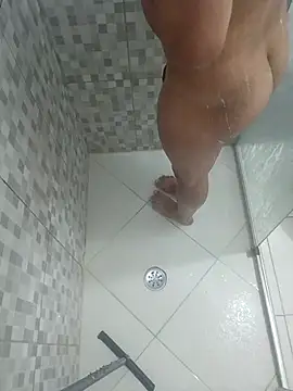 Nicolaskribeiro online show from September 2025 08:53:01 PM