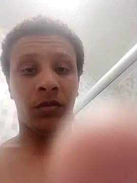 Nicolaskribeiro online show from September 2025 02:58:01 AM