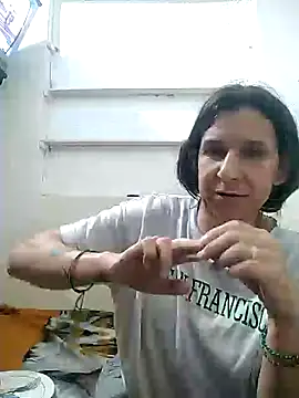 Cameron puppy online show from April 2026 12:17:02 AM