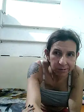 Snapshot of Cameron_puppy chatting on May 2026 10:31:01 PM Cameron puppy online show from May 2026 10:31:01 PM