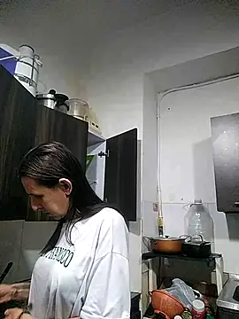 Snapshot of Cameron_puppy chatting on July 2026 09:21:01 PM Cameron puppy online show from July 2026 09:21:01 PM