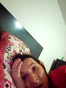 Cameron puppy online show from November 2025 10:04:02 PM