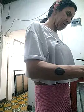 Cameron puppy online show from April 2026 07:19:01 PM