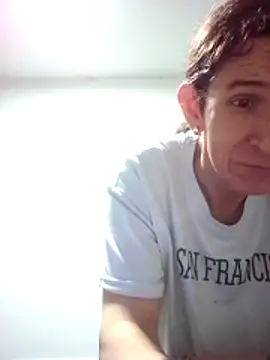 Cameron puppy online show from November 2025 04:46:01 PM