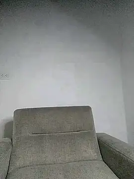 Cameron puppy online show from December 2025 06:41:02 AM