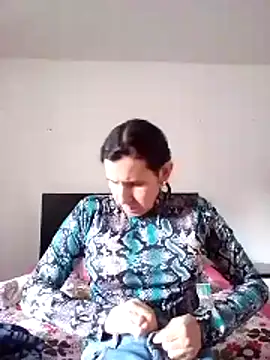 Cameron puppy online show from October 2025 07:43:01 PM