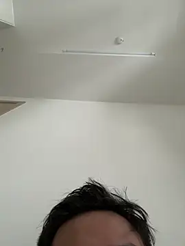 SkinniBoi online show from May 2026 08:46:02 AM