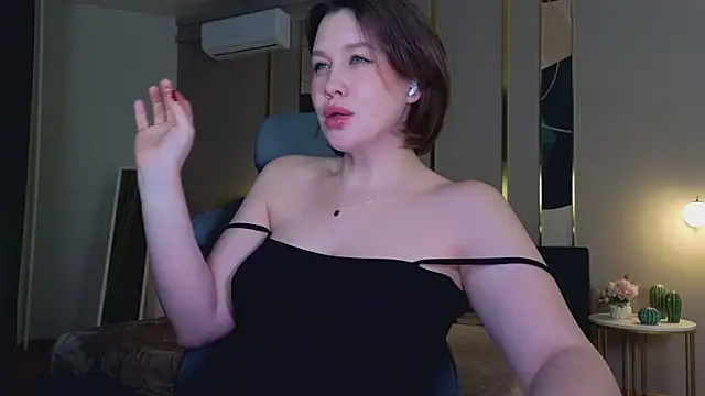 katy  moonj online show from December 2025 01:17:01 AM