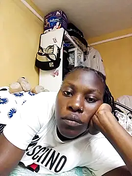 Snapshot of Zoya-Kay chatting on November 2025 01:37:02 PM Zoya-Kay online show from November 2025 01:37:02 PM