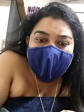 Snapshot of indianlisa5 chatting on September 2025 09:26:01 PM indianlisa5 online show from September 2025 09:26:01 PM