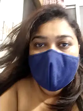 indianlisa5 online show from May 2026 06:05:01 PM