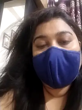 indianlisa5 online show from April 2026 06:42:01 PM