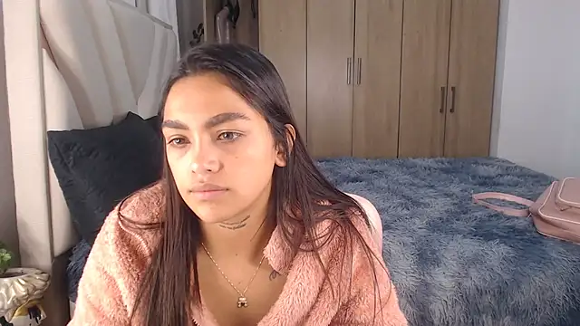 Snapshot of fairylatin222 chatting on March 2025 12:31:01 AM fairylatin222 online show from March 2025 12:31:01 AM