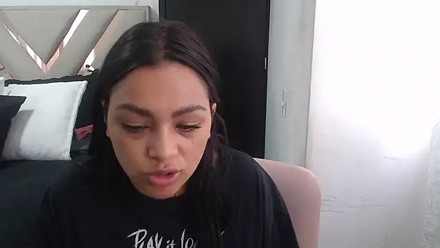 Snapshot of fairylatin222 chatting on October 2025 11:56:01 AM fairylatin222 online show from October 2025 11:56:01 AM