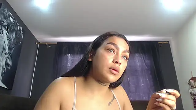 Snapshot of fairylatin222 chatting on November 2025 02:07:02 PM fairylatin222 online show from November 2025 02:07:02 PM