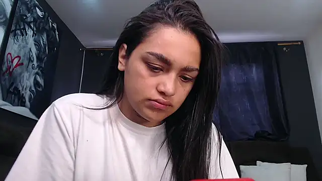 Snapshot of fairylatin222 chatting on December 2025 01:10:02 PM fairylatin222 online show from December 2025 01:10:02 PM