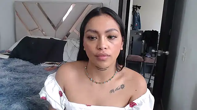 Snapshot of fairylatin222 chatting on September 2025 05:24:01 PM fairylatin222 online show from September 2025 05:24:01 PM