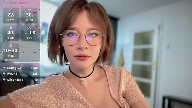 ms christiana online show from October 2025 07:37:02 PM