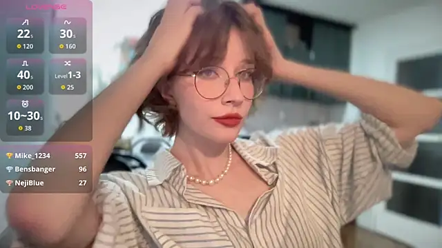 Snapshot of ms_christiana chatting on December 2025 04:52:02 PM ms christiana online show from December 2025 04:52:02 PM