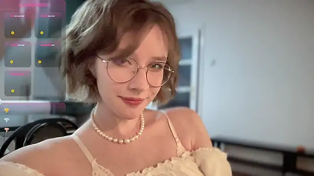 Snapshot of ms_christiana chatting on November 2025 05:39:02 PM ms christiana online show from November 2025 05:39:02 PM