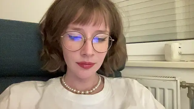 ms christiana online show from May 2026 06:56:01 PM