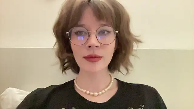 ms christiana online show from May 2026 09:13:02 PM