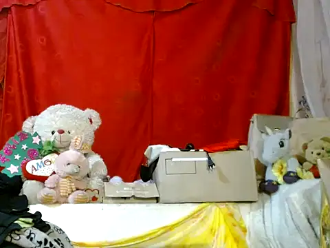 Snapshot of hottieperla chatting on May 2026 06:05:02 PM hottieperla online show from May 2026 06:05:02 PM