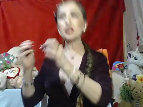 hottieperla online show from September 2025 06:25:02 PM