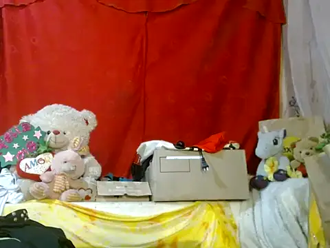 Snapshot of hottieperla chatting on May 2026 06:03:02 PM hottieperla online show from May 2026 06:03:02 PM