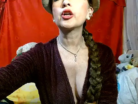 Snapshot of hottieperla chatting on June 2026 07:09:02 PM hottieperla online show from June 2026 07:09:02 PM