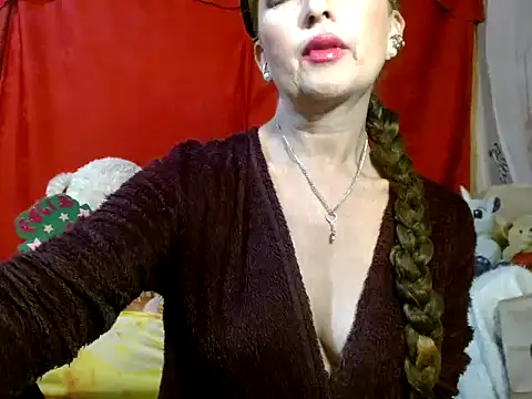 Snapshot of hottieperla chatting on May 2026 06:02:02 PM hottieperla online show from May 2026 06:02:02 PM