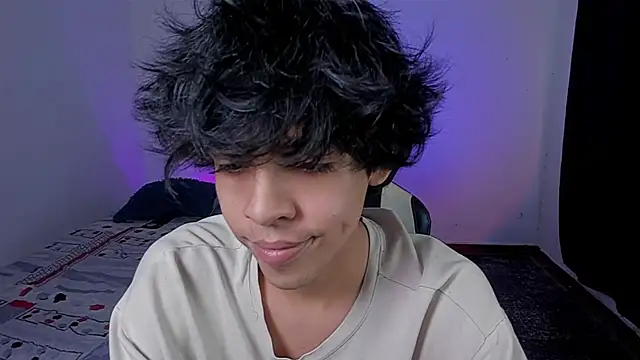 Alan26  online show from November 2025 04:35:02 AM