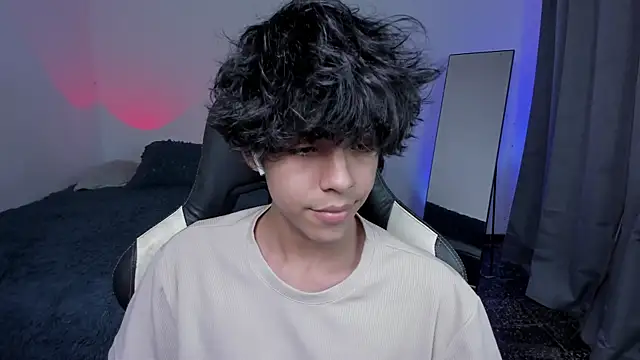 Alan26  online show from January 2026 12:58:01 AM